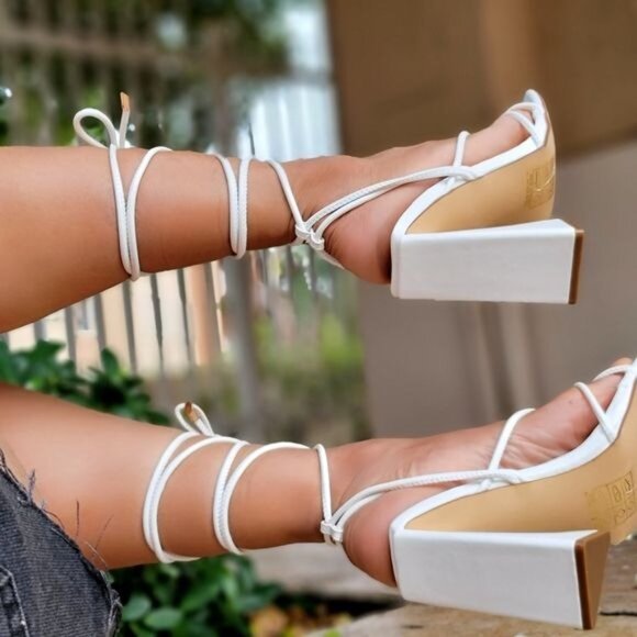 Women's White Strappy Chunky Heel Gladiator Sandals - Picture 5 of 5